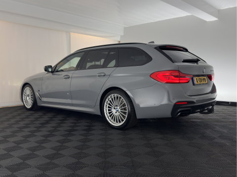 BMW 5 Serie Touring M550d xDrive High Executive M-Sportpack Aut. *PANO | LEATHER | LASER-LED | BLINDSPOT | MEMORY-PACK | HARMAN/KARDON |  DIGI-COCKPIT | AMBIENTLIGHT | SHIFTPADDLES | HEAD-UP | ADAPTIVE-CRUISE | TOWBAR | 19''ALU*