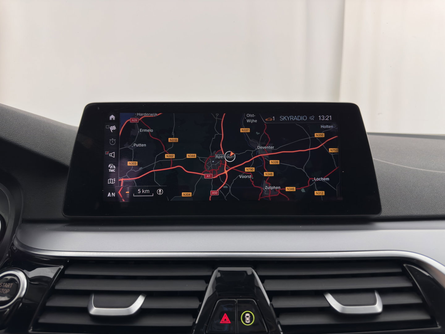 BMW 5 Serie Touring 520d High Executive *LEATHER | FULL-LED | MEMORY-PACK | HEATED-COMFORTSEATS | NAVI-FULLMAP | ECC | PDC | CRUISE | KEYLESS | TOWBAR |  20''ALU*