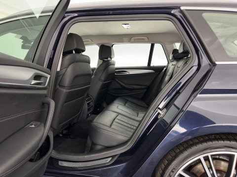 BMW 5 Serie Touring 520d High Executive *LEATHER | FULL-LED | MEMORY-PACK | HEATED-COMFORTSEATS | NAVI-FULLMAP | ECC | PDC | CRUISE | KEYLESS | TOWBAR |  20''ALU*