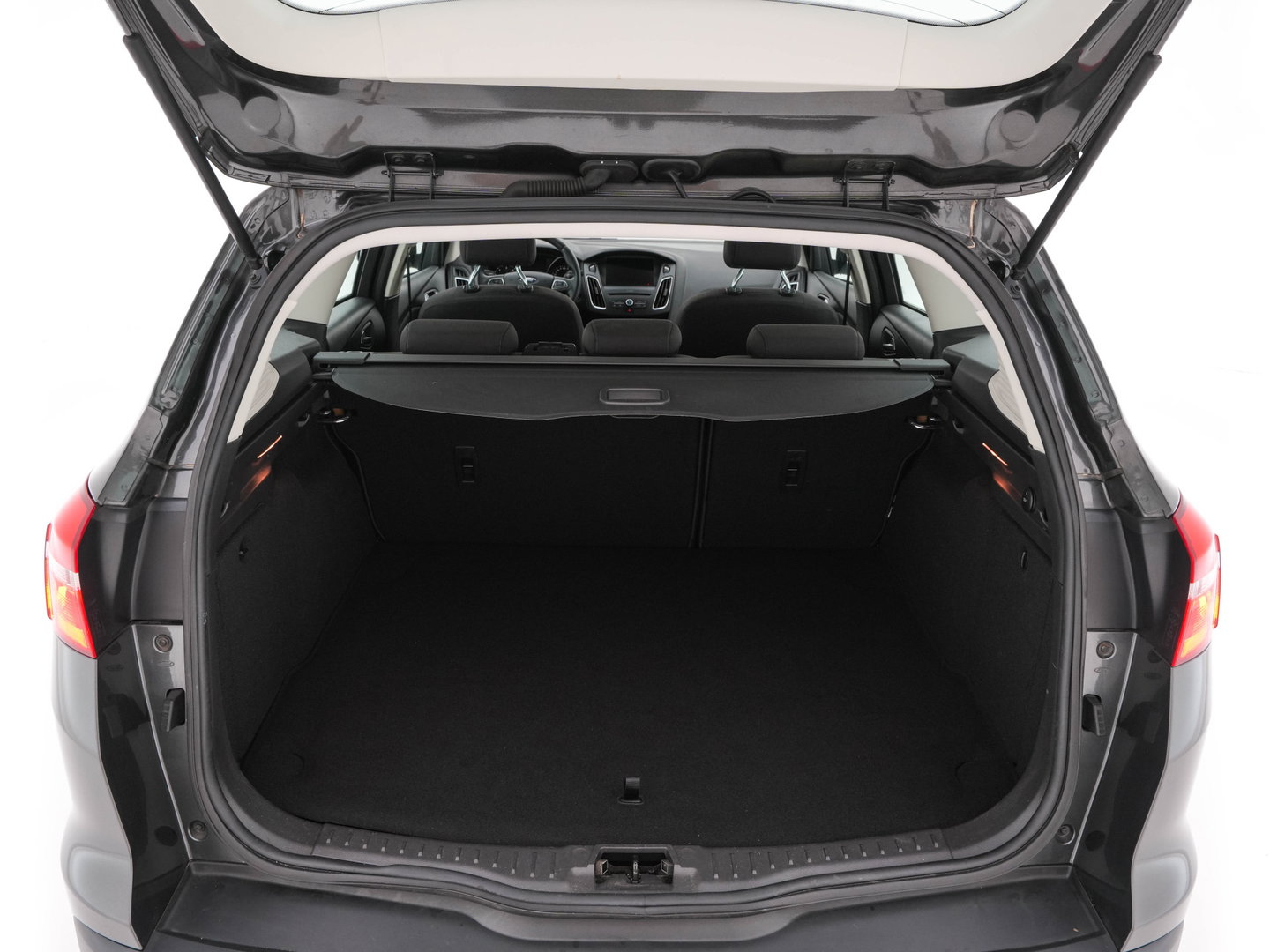 Ford FOCUS Wagon 1.5 TDCI Titanium *NAVI-FULLMAP | KEYLESS | COMFORTSEATS | SYNC-AUDIO | ECC | PDC | CRUISE | 16''ALU*