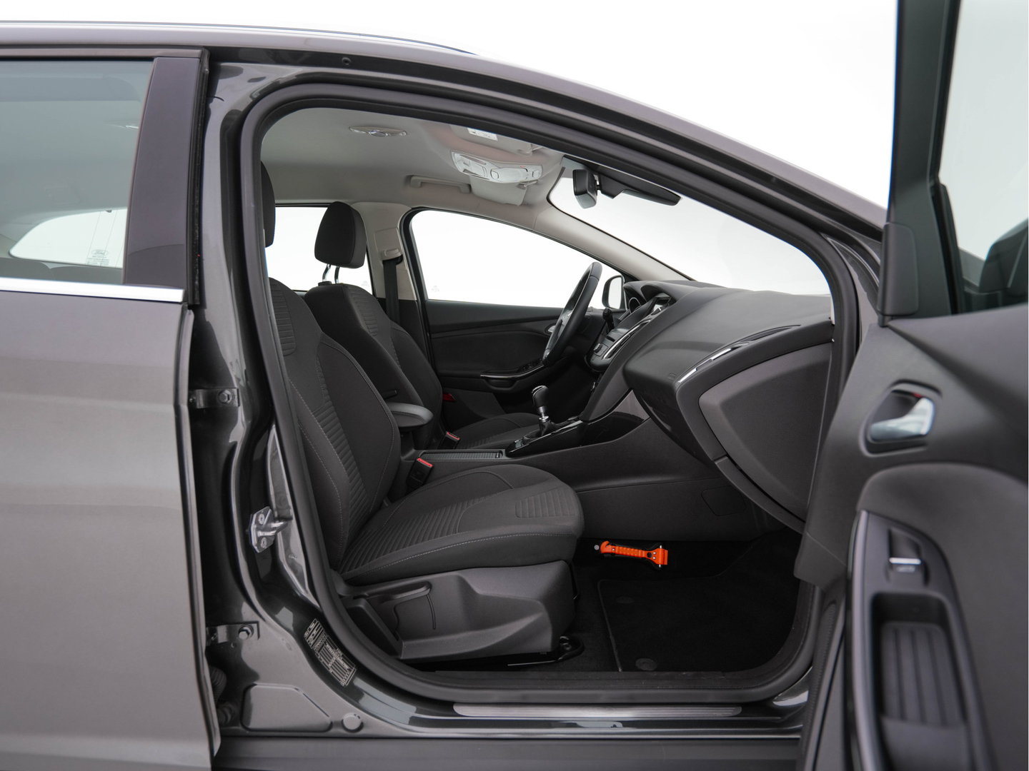 Ford FOCUS Wagon 1.5 TDCI Titanium *NAVI-FULLMAP | KEYLESS | COMFORTSEATS | SYNC-AUDIO | ECC | PDC | CRUISE | 16''ALU*