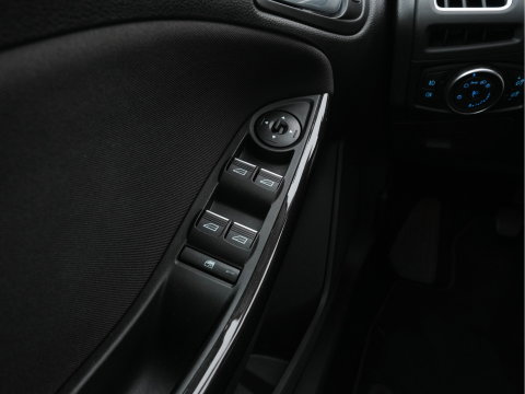 Ford FOCUS Wagon 1.5 TDCI Titanium *NAVI-FULLMAP | KEYLESS | COMFORTSEATS | SYNC-AUDIO | ECC | PDC | CRUISE | 16''ALU*