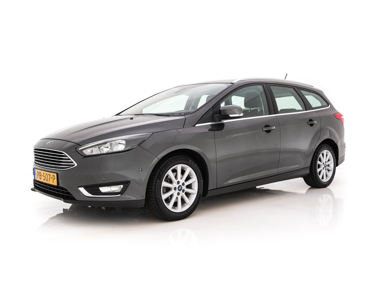 Ford FOCUS Wagon 1.5 TDCI Titanium *NAVI-FULLMAP | KEYLESS | COMFORTSEATS | SYNC-AUDIO | ECC | PDC | CRUISE | 16''ALU*