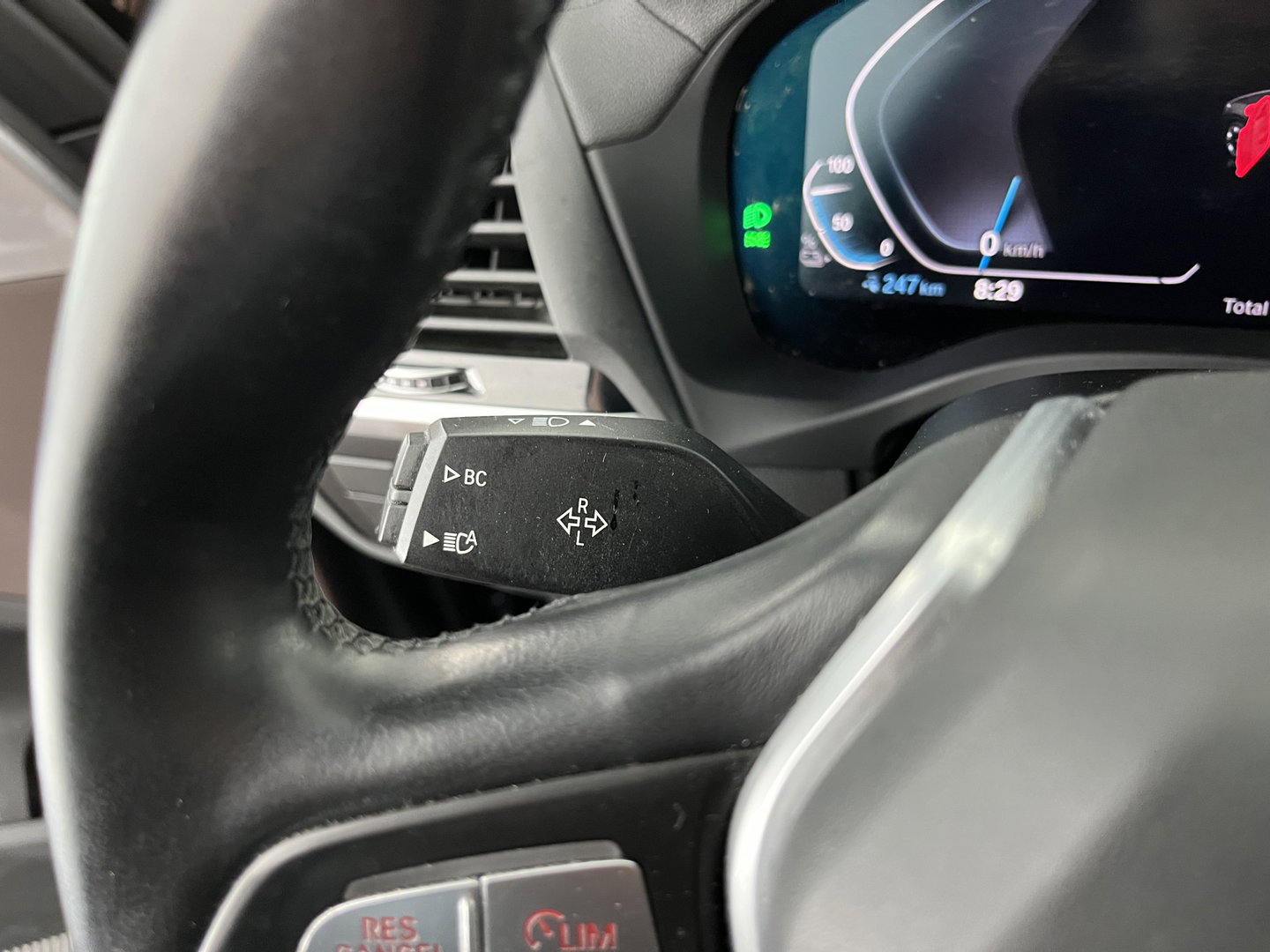 BMW iX3 Executive 80 kWh [3-Fase-11kW ] {SoH-99%} (INCL-BTW) Aut. *HEATPUMP | PANO | LEATHER | ADAPTIVE-CRUISE | FULL-LED | BLIND-SPOT | MEMORY-PACK | DIGI-COCKPIT | HEATED-COMFORTSEATS | KEYLESS | CAMERA | DAB+ | TOWBAR | 19''ALU*