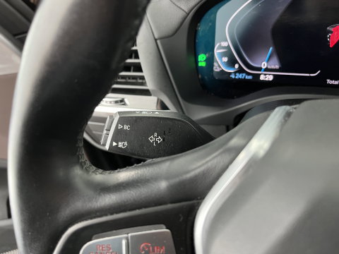BMW iX3 Executive 80 kWh [3-Fase-11kW ] {SoH-99%} (INCL-BTW) Aut. *HEATPUMP | PANO | LEATHER | ADAPTIVE-CRUISE | FULL-LED | BLIND-SPOT | MEMORY-PACK | DIGI-COCKPIT | HEATED-COMFORTSEATS | KEYLESS | CAMERA | DAB+ | TOWBAR | 19''ALU*