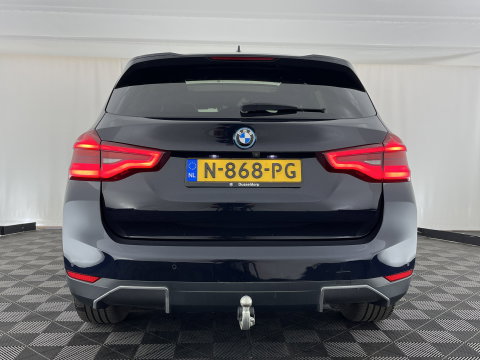 BMW iX3 Executive 80 kWh [3-Fase-11kW ] {SoH-99%} (INCL-BTW) Aut. *HEATPUMP | PANO | LEATHER | ADAPTIVE-CRUISE | FULL-LED | BLIND-SPOT | MEMORY-PACK | DIGI-COCKPIT | HEATED-COMFORTSEATS | KEYLESS | CAMERA | DAB+ | TOWBAR | 19''ALU*