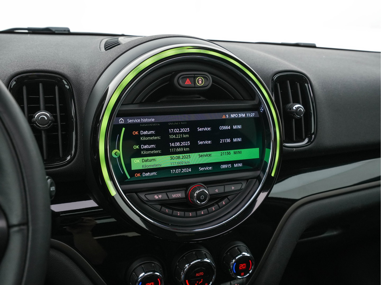 MINI Countryman 1.5 Cooper Chili Aut. *PANO | LEATHER-FABRIC | FULL-LED | HARMAN/KARDON | HEATED-SPORTSEATS | KEYLESS | NAVI-FULLMAP | PRIVACY-GLASS | AMBIENTLIGHT | ECC | PDC | CRUISE | 18''ALU*