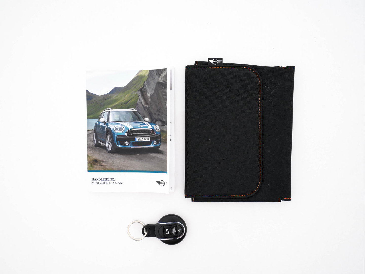 MINI Countryman 1.5 Cooper Chili Aut. *PANO | LEATHER-FABRIC | FULL-LED | HARMAN/KARDON | HEATED-SPORTSEATS | KEYLESS | NAVI-FULLMAP | PRIVACY-GLASS | AMBIENTLIGHT | ECC | PDC | CRUISE | 18''ALU*