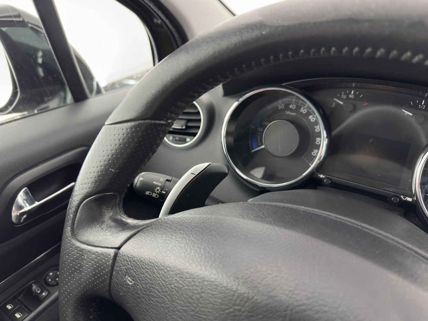 Peugeot 3008 2.0 HDiF HYbrid4 Blue Lease Aut. *NAVI-FULLMAP | COMFORTSEATS | SHIFTPADDLES | PRIVACY-GLASS | ECC | PDC | CRUISE | TOWBAR | 16''ALU*