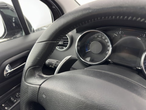 Peugeot 3008 2.0 HDiF HYbrid4 Blue Lease Aut. *NAVI-FULLMAP | COMFORTSEATS | SHIFTPADDLES | PRIVACY-GLASS | ECC | PDC | CRUISE | TOWBAR | 16''ALU*