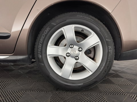 Peugeot 3008 2.0 HDiF HYbrid4 Blue Lease Aut. *NAVI-FULLMAP | COMFORTSEATS | SHIFTPADDLES | PRIVACY-GLASS | ECC | PDC | CRUISE | TOWBAR | 16''ALU*