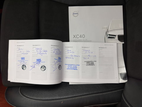 Volvo XC40 1.5 T3 R-Design *PANO | LEATHER-MICROFIBRE | FULL-LED | HARMAN/KARDON | HEATED-SPORTSEATS | DIGI-COCKPIT | NAVI-FULLMAP | ECC | PDC | CRUISE | TOWBAR | 18''ALU*