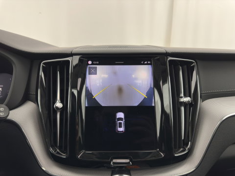 Volvo XC60 2.0 T6 AWD Inscription (Plug-In) {SoH-89%} (INCL-BTW) *PANO | LEATHER | FULL-LED | HARMAN/KARDON | MEMORY-PACK | DIGI-COCKPIT | HEATED-COMFORTSEATS | TOPVIEW | NAVI-FULLMAP | ECC | PDC | CAMERA | 21''ALU*