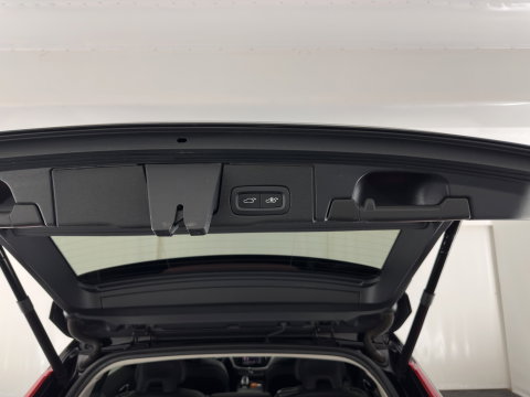 Volvo XC60 2.0 T6 AWD Inscription (Plug-In) {SoH-89%} (INCL-BTW) *PANO | LEATHER | FULL-LED | HARMAN/KARDON | MEMORY-PACK | DIGI-COCKPIT | HEATED-COMFORTSEATS | TOPVIEW | NAVI-FULLMAP | ECC | PDC | CAMERA | 21''ALU*