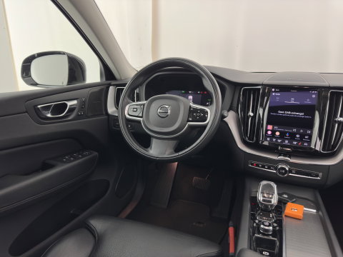 Volvo XC60 2.0 T6 AWD Inscription (Plug-In) {SoH-89%} (INCL-BTW) *PANO | LEATHER | FULL-LED | HARMAN/KARDON | MEMORY-PACK | DIGI-COCKPIT | HEATED-COMFORTSEATS | TOPVIEW | NAVI-FULLMAP | ECC | PDC | CAMERA | 21''ALU*