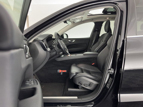 Volvo XC60 2.0 T6 AWD Inscription (Plug-In) {SoH-89%} (INCL-BTW) *PANO | LEATHER | FULL-LED | HARMAN/KARDON | MEMORY-PACK | DIGI-COCKPIT | HEATED-COMFORTSEATS | TOPVIEW | NAVI-FULLMAP | ECC | PDC | CAMERA | 21''ALU*