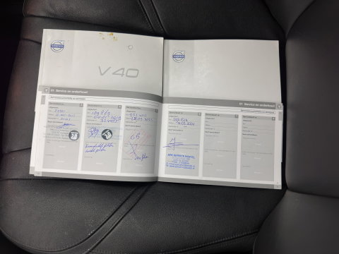 Volvo V40 2.0 D4 Summum Business *LEATHER | NAVI-FULLMAP | MEMORY-PACK | SIPS | HEATED-COMFORTSEATS | PRIVACY-GLASS | TOWBAR | 17"ALU*