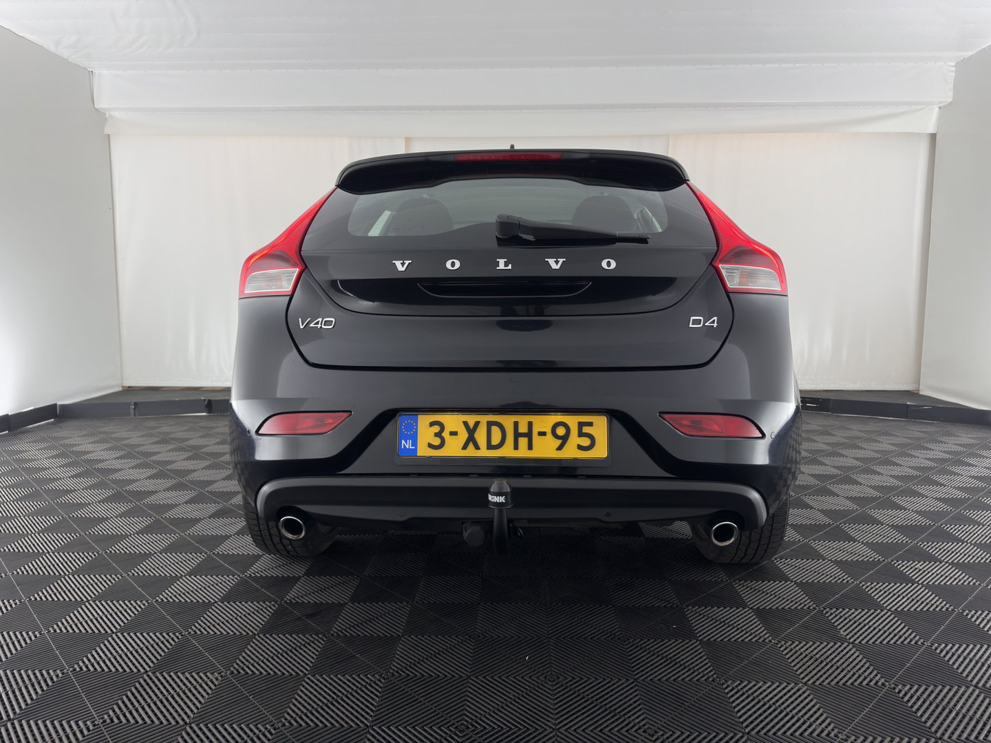 Volvo V40 2.0 D4 Summum Business *LEATHER | NAVI-FULLMAP | MEMORY-PACK | SIPS | HEATED-COMFORTSEATS | PRIVACY-GLASS | TOWBAR | 17"ALU*