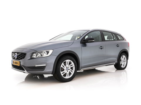 Volvo V60 Cross Country 2.0 D3 Momentum Business *LEATHER | NAVI-FULLMAP | CAMERA | TOWBAR | HEATED-COMFORTSEATS | 17''ALU*