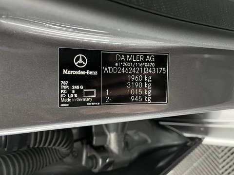 Mercedes-Benz B-Klasse 180 AMG Night pakket Ambition Aut. *LEATHER-MICROFIBRE | CARBON-INLAY | FULL-LED | HEATED-SPORTSEATS | NAVI-FULLMAP | SHIFTPADDLES | PRIVACYGLASS | ECC | PDC | CRUISE | TOWBAR  | KEYLESS | 18''ALU *