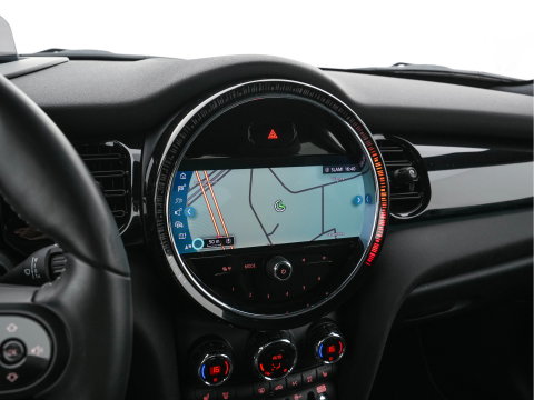 MINI Electric MINI Yours 33 kWh [3-Fase-11kW] {SoH-95%} (INCL-BTW) Aut. *HEATPUMP | LEATHER | HARMAN/KARDON | DIGI-COCKPIT | HEAD-UP | FULL-LED | NAVI-FULLMAP | HEATED-SPORTSEATS | DAB | CRUISE | KEYLESS | AMBIENTLIGHT | PRIVACY-GLASS | 17"ALU*