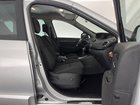 Renault Scénic 1.5 dCi Limited Aut. *DIGI-COCKPIT | NAVI-FULLMAP | HEATED-COMFORTSEATS | KEYLESS | PRIVACY-GLASS | ECC | PDC | 16''ALU*