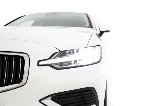 Volvo V60 2.0 T6 Core Bright AWD (Plug-In) {SoH-97%} (INCL-BTW)  Aut. *FULL-LED | DIGI-COCKPIT | CAMERA | HEATED-COMFORTSEATS | KEYLESS | DAB | PRIVACY-GLASS | CARPLAY | NAVI-FULLMAP | TOWBAR | 18''ALU*