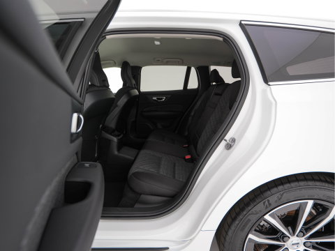 Volvo V60 2.0 T6 Core Bright AWD (Plug-In) {SoH-97%} (INCL-BTW)  Aut. *FULL-LED | DIGI-COCKPIT | CAMERA | HEATED-COMFORTSEATS | KEYLESS | DAB | PRIVACY-GLASS | CARPLAY | NAVI-FULLMAP | TOWBAR | 18''ALU*