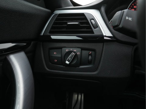 BMW 3-serie Gran Turismo 320i M-Sportpack High-Executive Aut. *PANO | LEATHER | FULL-LED | NAVI-FULLMAP | HEATED-SPORTSEATS | HIFI-SOUND | SHIFTPADDLES | ECC | PDC | CRUISE | 19''ALU*