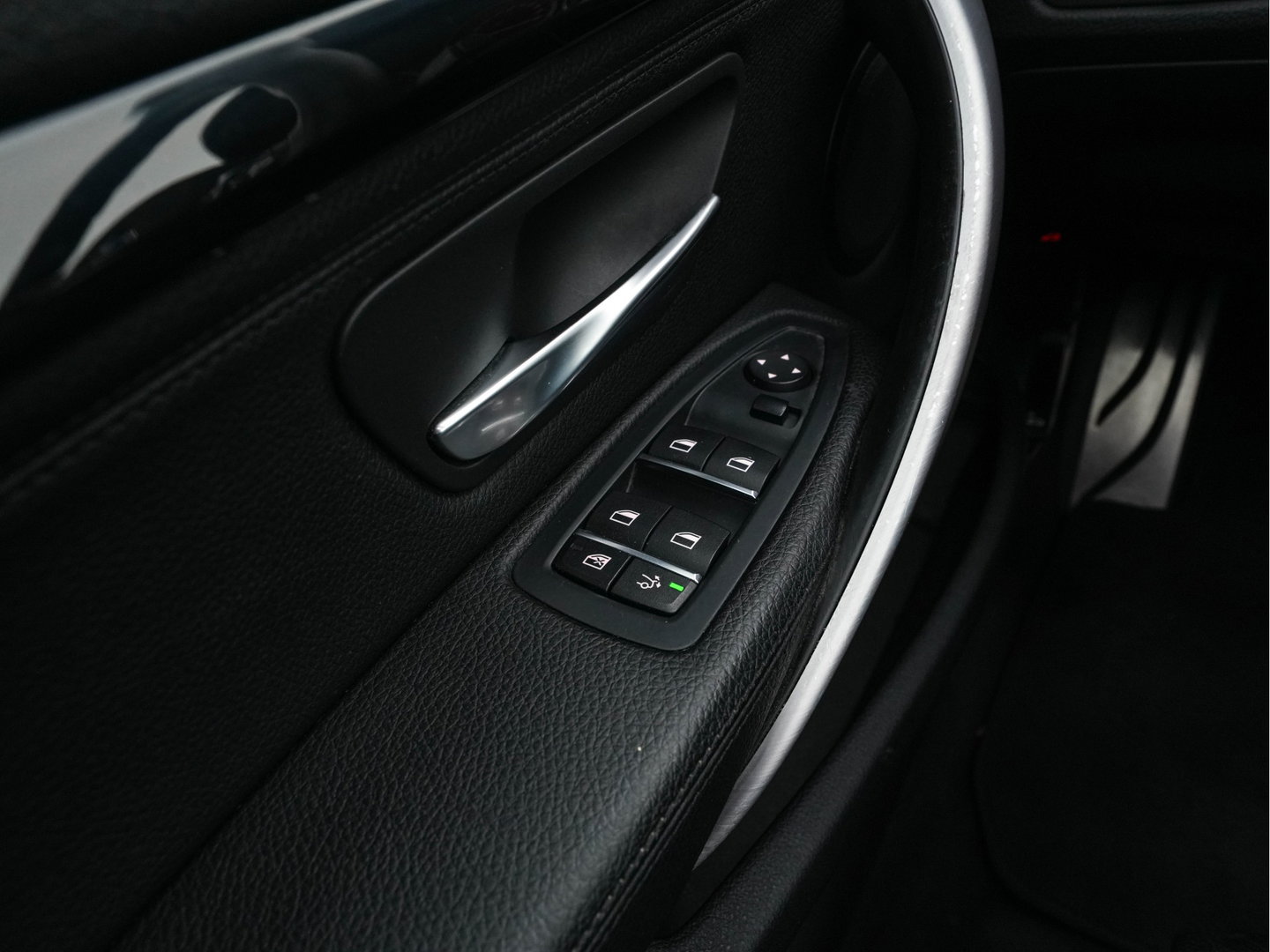 BMW 3-serie Gran Turismo 320i M-Sportpack High-Executive Aut. *PANO | LEATHER | FULL-LED | NAVI-FULLMAP | HEATED-SPORTSEATS | HIFI-SOUND | SHIFTPADDLES | ECC | PDC | CRUISE | 19''ALU*