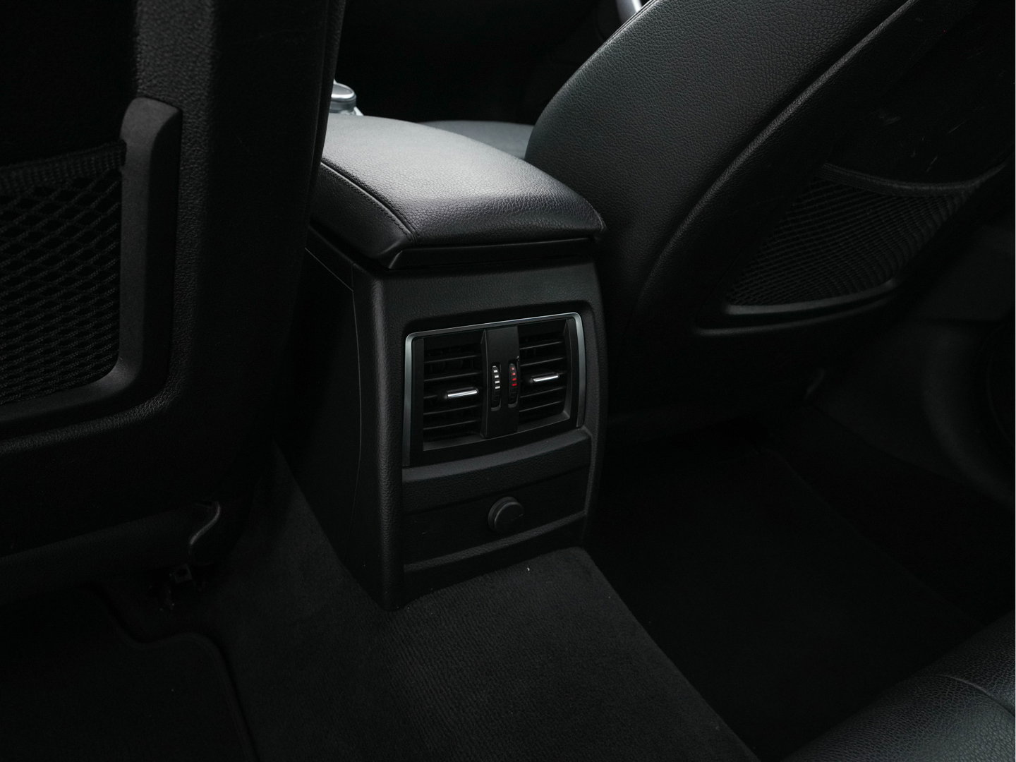 BMW 3-serie Gran Turismo 320i M-Sportpack High-Executive Aut. *PANO | LEATHER | FULL-LED | NAVI-FULLMAP | HEATED-SPORTSEATS | HIFI-SOUND | SHIFTPADDLES | ECC | PDC | CRUISE | 19''ALU*