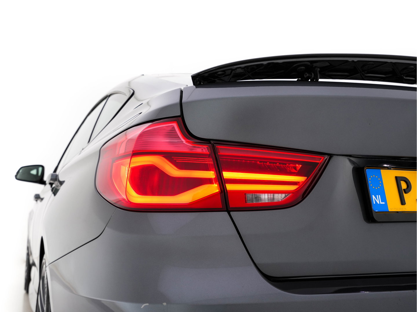 BMW 3-serie Gran Turismo 320i M-Sportpack High-Executive Aut. *PANO | LEATHER | FULL-LED | NAVI-FULLMAP | HEATED-SPORTSEATS | HIFI-SOUND | SHIFTPADDLES | ECC | PDC | CRUISE | 19''ALU*