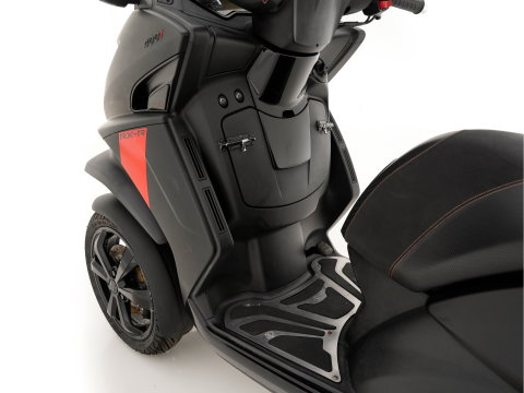 Peugeot Metropolis RX-R 400i 
