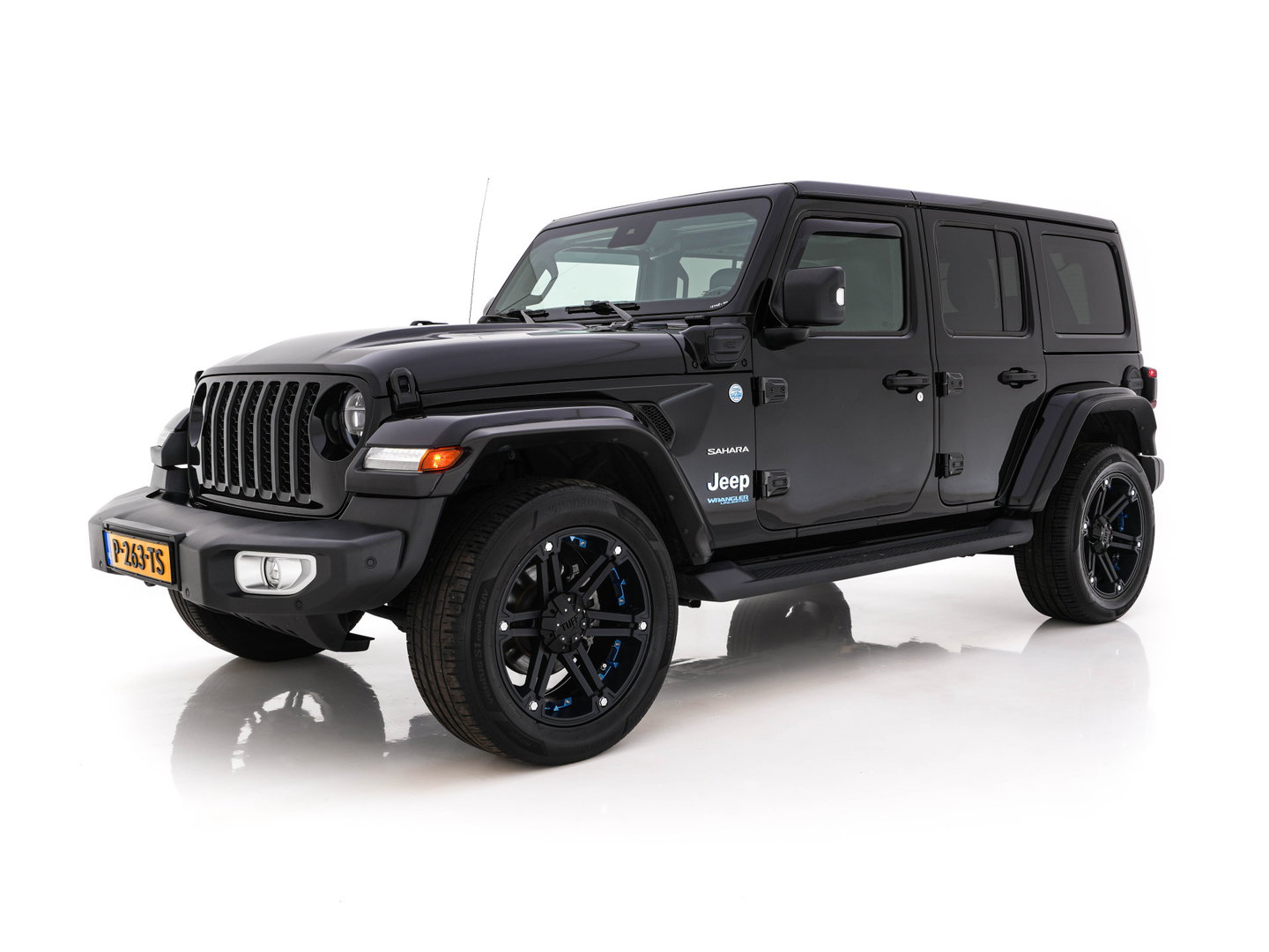 Jeep Wrangler Unlimited 4xe 380 Sahara AWD (Plug-in) {SoH-91%} (INCL-BTW) *OPEN-ROOF | LEATHER | FULL-LED | ALPINE-AUDIO | CRUISE | BLINDSPOT | CAMERA | KEYLESS | HEATED-COMFORTSEATS | DAB+ | PRIVACY-GLASS | ECC | PDC | 20''ALU*