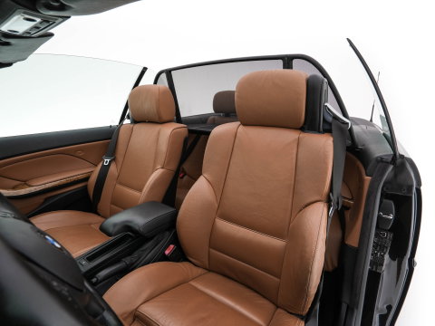 BMW 3 Serie Cabrio 325Ci (E46) M-Sportpack Special Executive *LEATHER | HARMAN-KARDON | MEMORY-PACK | HEATED-SPORTSEATS | XENON | NAVI-FULLMAP | AIRSCARF | PDC | CRUISE | ECC | 18"ALU*