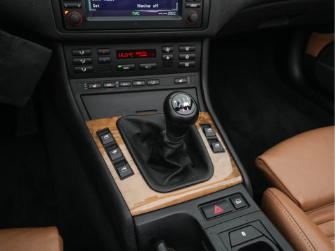 BMW 3 Serie Cabrio 325Ci (E46) M-Sportpack Special Executive *LEATHER | HARMAN-KARDON | MEMORY-PACK | HEATED-SPORTSEATS | XENON | NAVI-FULLMAP | AIRSCARF | PDC | CRUISE | ECC | 18"ALU*