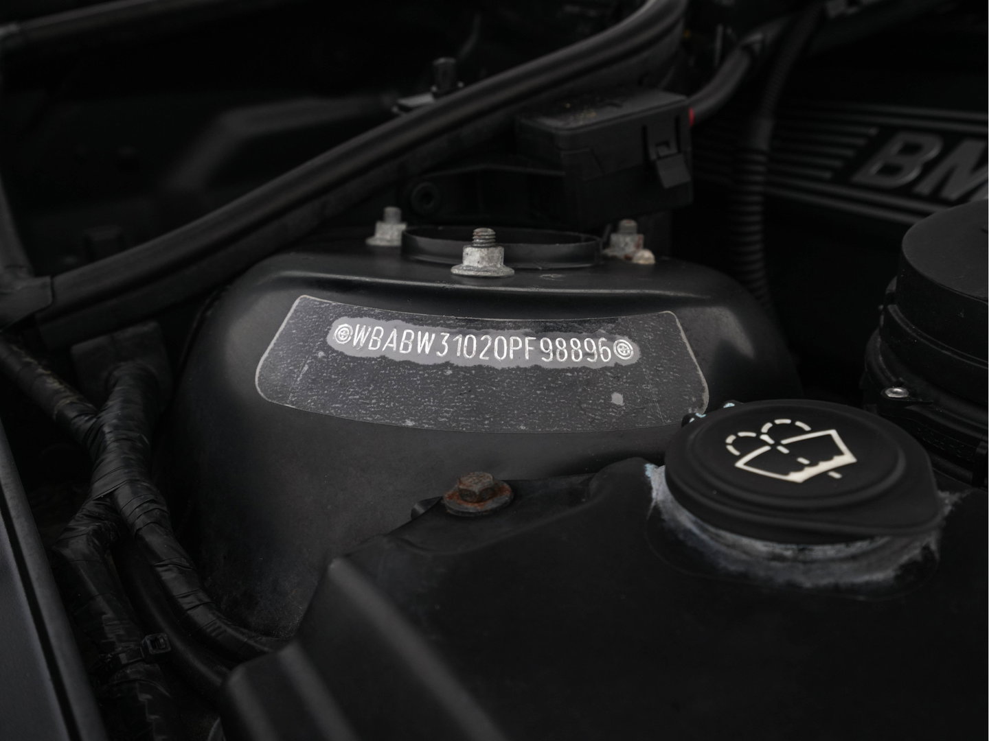 BMW 3 Serie Cabrio 325Ci (E46) M-Sportpack Special Executive *LEATHER | HARMAN-KARDON | MEMORY-PACK | HEATED-SPORTSEATS | XENON | NAVI-FULLMAP | AIRSCARF | PDC | CRUISE | ECC | 18"ALU*