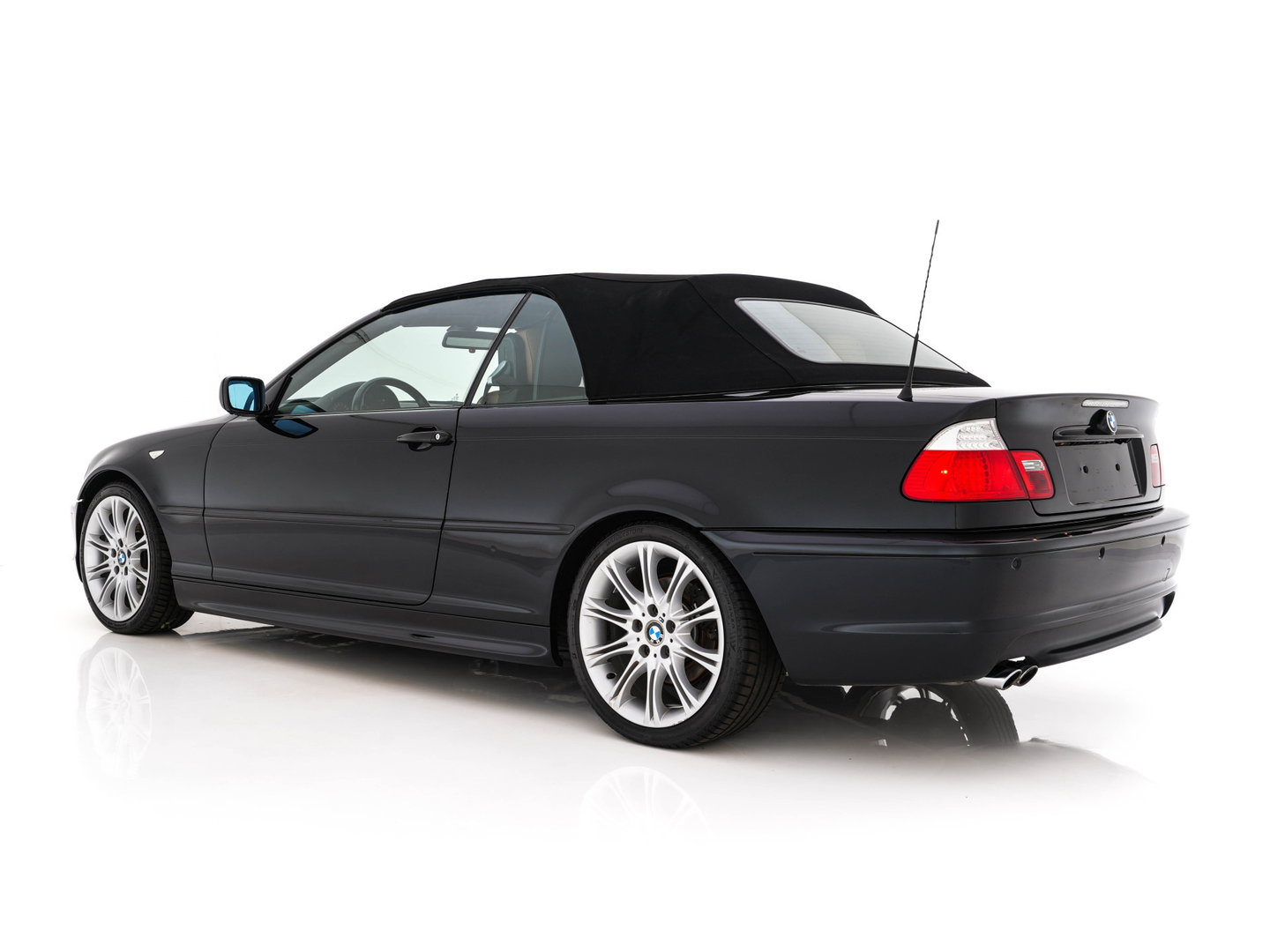 BMW 3 Serie Cabrio 325Ci (E46) M-Sportpack Special Executive *LEATHER | HARMAN-KARDON | MEMORY-PACK | HEATED-SPORTSEATS | XENON | NAVI-FULLMAP | AIRSCARF | PDC | CRUISE | ECC | 18"ALU*