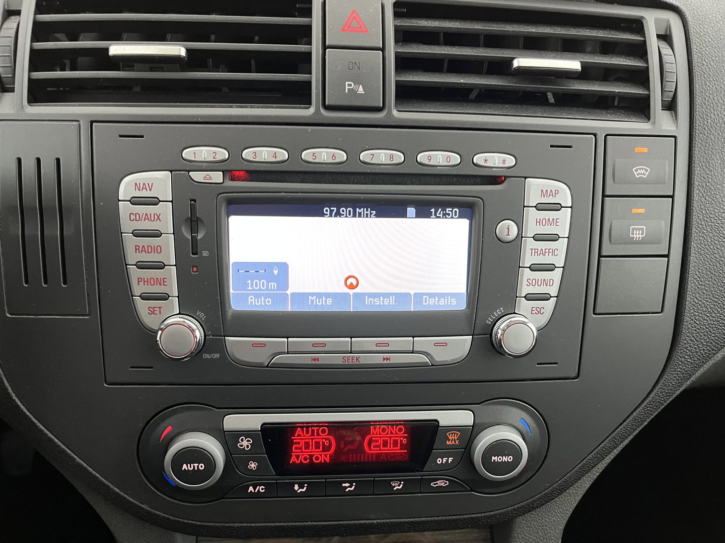 Ford C-MAX 1.8-16V Ghia Flexifuel *NAVI-FULLMAP | AIRCO | CRUISE | TOWBAR | 16''ALU *