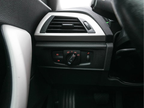 BMW 2 Serie Coupé 218d Executive Aut. *XENON | NAVI-FULLMAP | SPORTSEATS | PRIVACY-GLASS | ECC | PDC | CRUISE | 17''ALU*