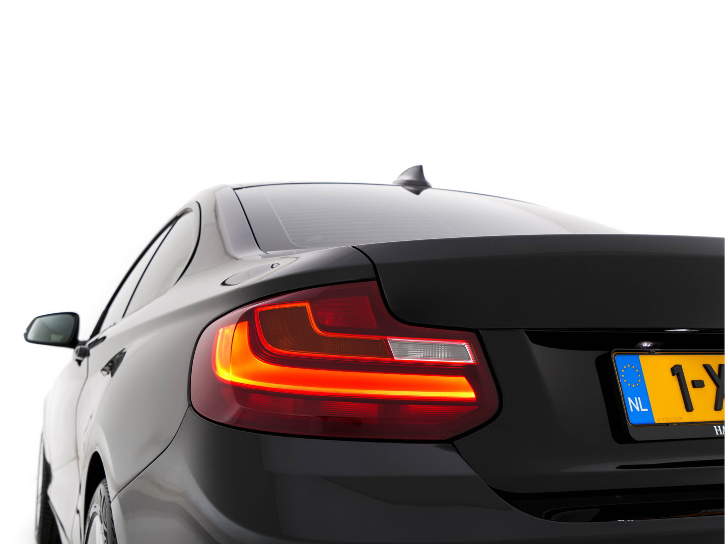 BMW 2 Serie Coupé 218d Executive Aut. *XENON | NAVI-FULLMAP | SPORTSEATS | PRIVACY-GLASS | ECC | PDC | CRUISE | 17''ALU*