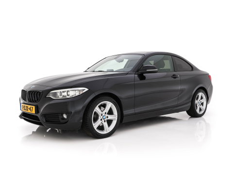 BMW 2 Serie Coupé 218d Executive Aut. *XENON | NAVI-FULLMAP | SPORTSEATS | PRIVACY-GLASS | ECC | PDC | CRUISE | 17''ALU*
