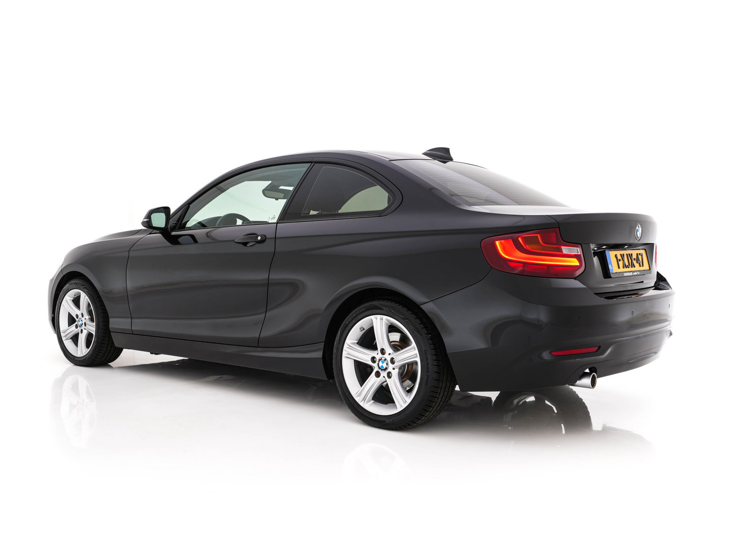 BMW 2 Serie Coupé 218d Executive Aut. *XENON | NAVI-FULLMAP | SPORTSEATS | PRIVACY-GLASS | ECC | PDC | CRUISE | 17''ALU*