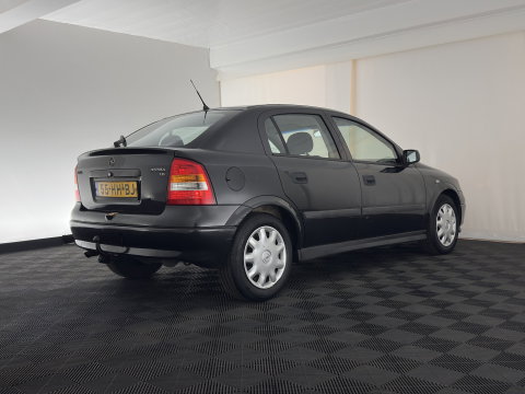 Opel Astra 1.6 Pearl *AIRCO | VELOURS | COMFORTSEATS | RADIO-CD | TOWBAR*