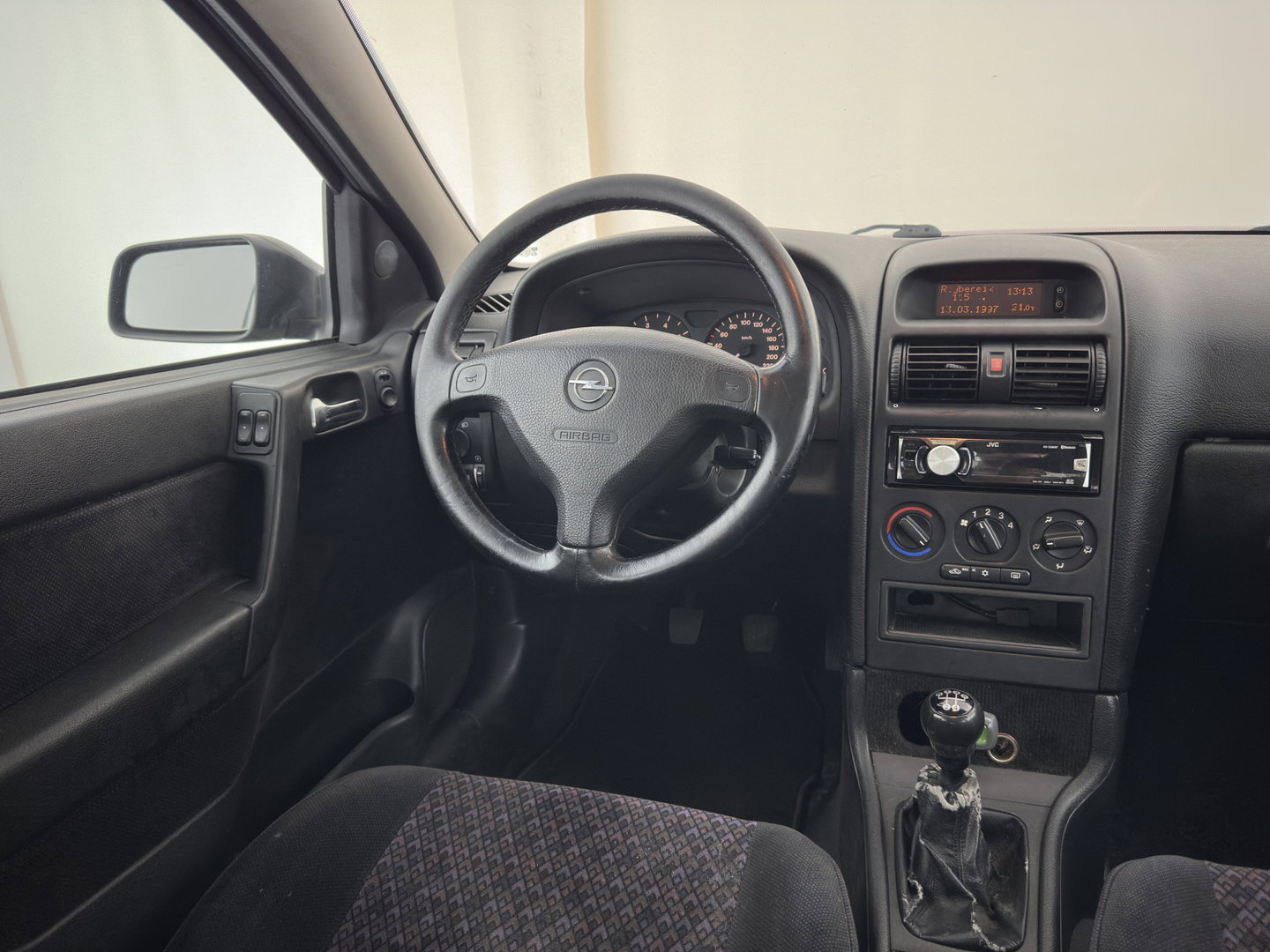 Opel Astra 1.6 Pearl *AIRCO | VELOURS | COMFORTSEATS | RADIO-CD | TOWBAR*