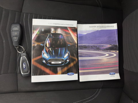 Ford Fiesta 1.6 TDCi Lease Titanium *NAVI-FULLMAP | SONY-AUDIO | KEYLESS | ECC | CRUISE | PDC | PRVACY-GLASS | 14''ALU*