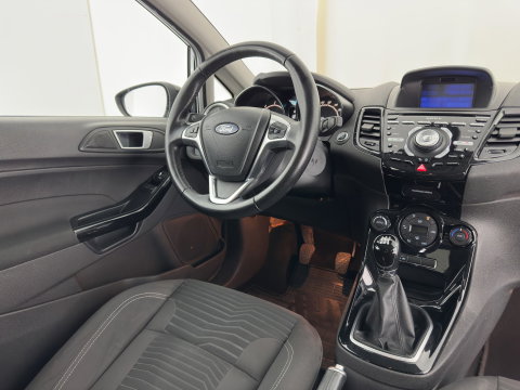 Ford Fiesta 1.6 TDCi Lease Titanium *NAVI-FULLMAP | SONY-AUDIO | KEYLESS | ECC | CRUISE | PDC | PRVACY-GLASS | 14''ALU*