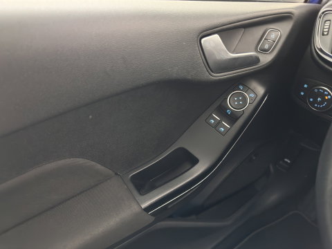Ford Fiesta 1.5 TDCi Titanium *NAVI-FULLMAP | ADAPTIVE-CRUISE | CAMERA | COMFORTSEATS | DAB+ | ECC | PDC | 16''ALU*