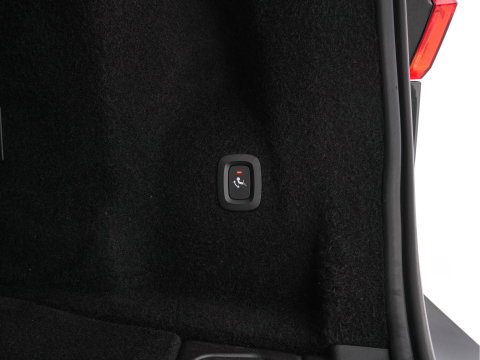Volvo XC60 2.0 T8 Twin Engine Inscription AWD (Plug-In) *PANO | LEATHER | FULL-LED | BOWERS&WILKINS | MEMORY-PACK | BLINDSPOT | DIGI-COCKPIT | HEATED-COMFORTSEATS | TOPVIEW | NAVI-FULLMAP | ECC | PDC | HEAD-UP |  TOWBAR | 20''ALU *