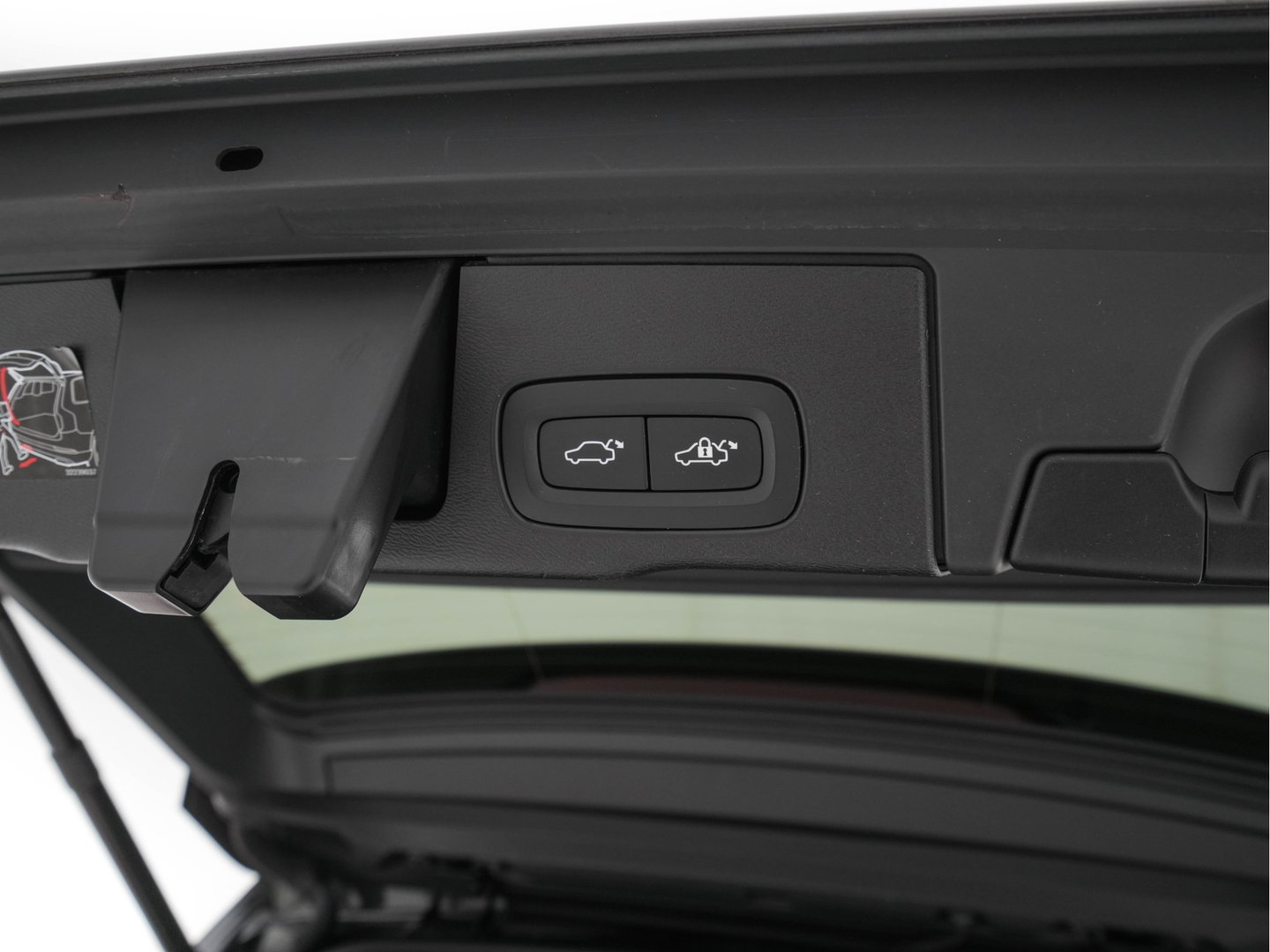 Volvo XC60 2.0 T8 Twin Engine Inscription AWD (Plug-In) *PANO | LEATHER | FULL-LED | BOWERS&WILKINS | MEMORY-PACK | BLINDSPOT | DIGI-COCKPIT | HEATED-COMFORTSEATS | TOPVIEW | NAVI-FULLMAP | ECC | PDC | HEAD-UP |  TOWBAR | 20''ALU *